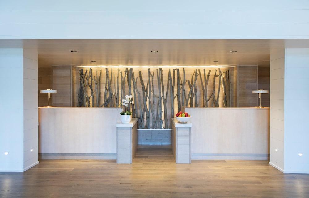 Hutchinson Shores & Resort 4*